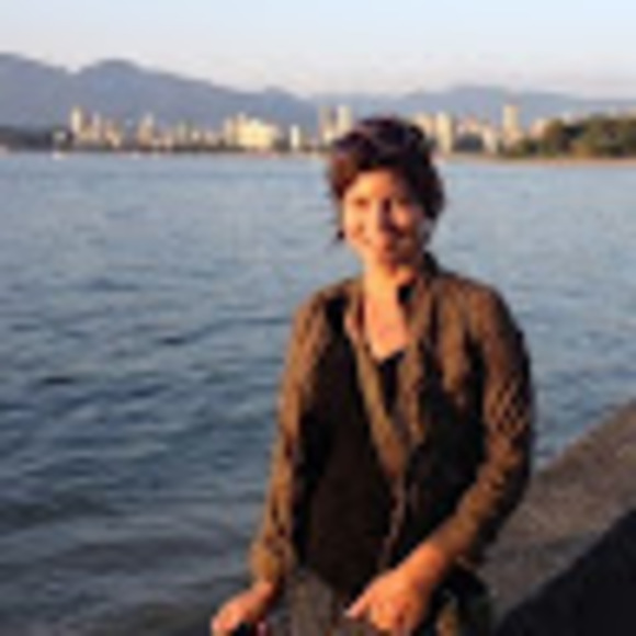 Meet your Posher, Dani - Picture 1 of 1